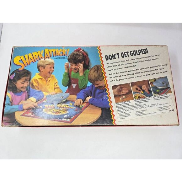 SHARK ATTACK TIBURON SPANISH BOARD GAME MILTON BRADLEY 1988 COMPLETE WORKS RARE - Picture 9 of 9